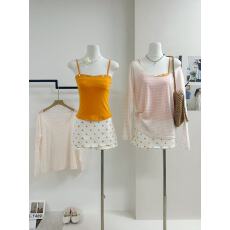 批发CallmeEar//春夏纯欲<b class='q'>套装</b>女贝壳扣吊带/波点半裙/大U领条纹T恤