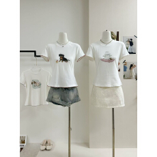 批发CallmeEar//【原创印花小狗】设计正肩短袖<b class='q'>T</b><b class='q'>恤</b>女夏季半袖上衣
