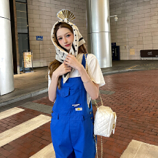 批发实拍克莱因蓝多巴胺<b class='q'>背带裤</b>女夏小个子减龄设计感休闲直筒休闲裤