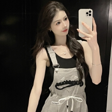 批发灰色<b class='q'>背带裤</b>女2026春夏韩版裤子收腰抽绳宽松学院风休闲连体裤套装