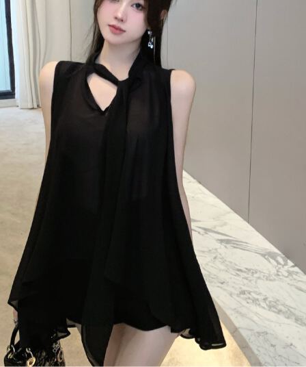 한 부서 순수한 욕망 바람 2026 여름 리본 행침 목 여성 셔츠 새로운 디자인 센스 작은 대중 프랑스식 V넥 민소매 맨위