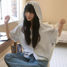 批发现huo~chic百搭格纹减龄连帽单排扣短款外套