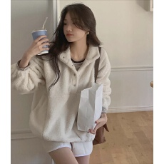 批发小立领羊羔绒保暖套头卫衣+<b class='q'>短裤</b>套装