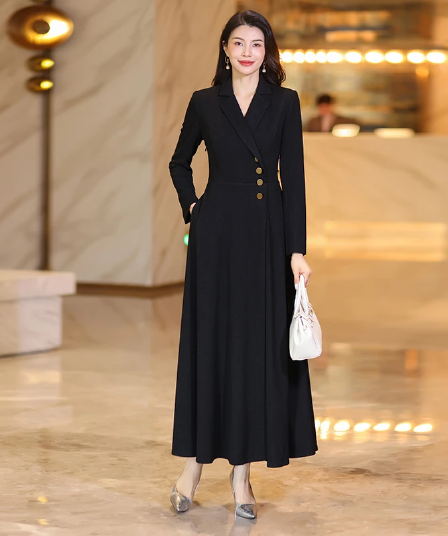 슬림해 보이는 V넥 허리 수축 폴로 칼라 롱 코트 A라인 스커트 점프 슈트 치마 검정색 명문 여성 여성 의류 고급 센스 패션 다용도 치마