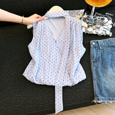 批发实拍洋气独特好看小衫女夏2026新款别致设计感<b class='q'>衬衫</b>法式漂亮上衣