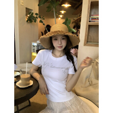 批发实拍实价~韩系可爱小马烫钻<b class='q'>字母</b>正肩短款<b class='q'>T</b><b class='q'>恤</b>短袖上衣