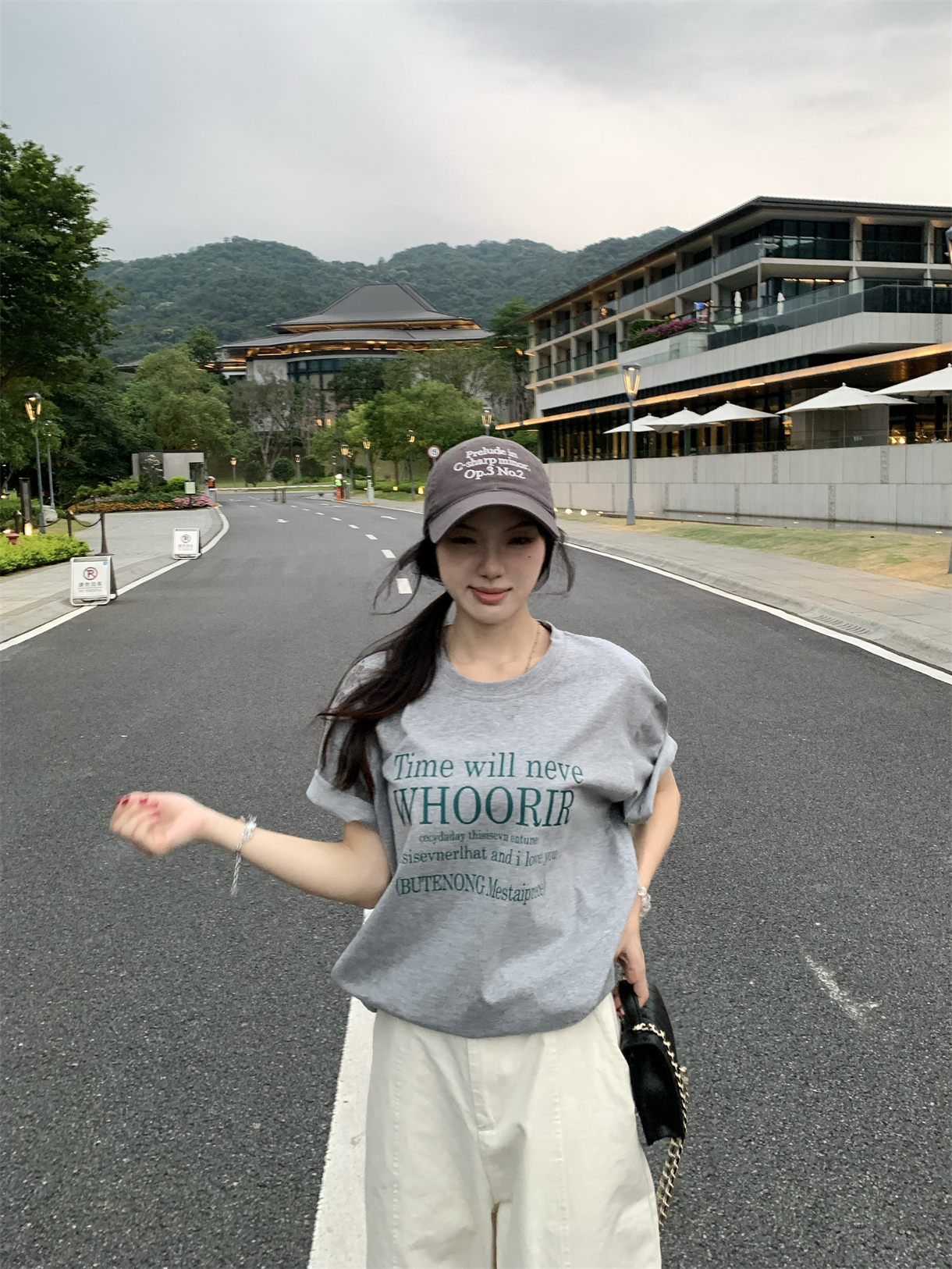 실사 정가 아메리칸 느긋한 알파벳 프린트 반팔 루즈핏 티셔츠 맨위