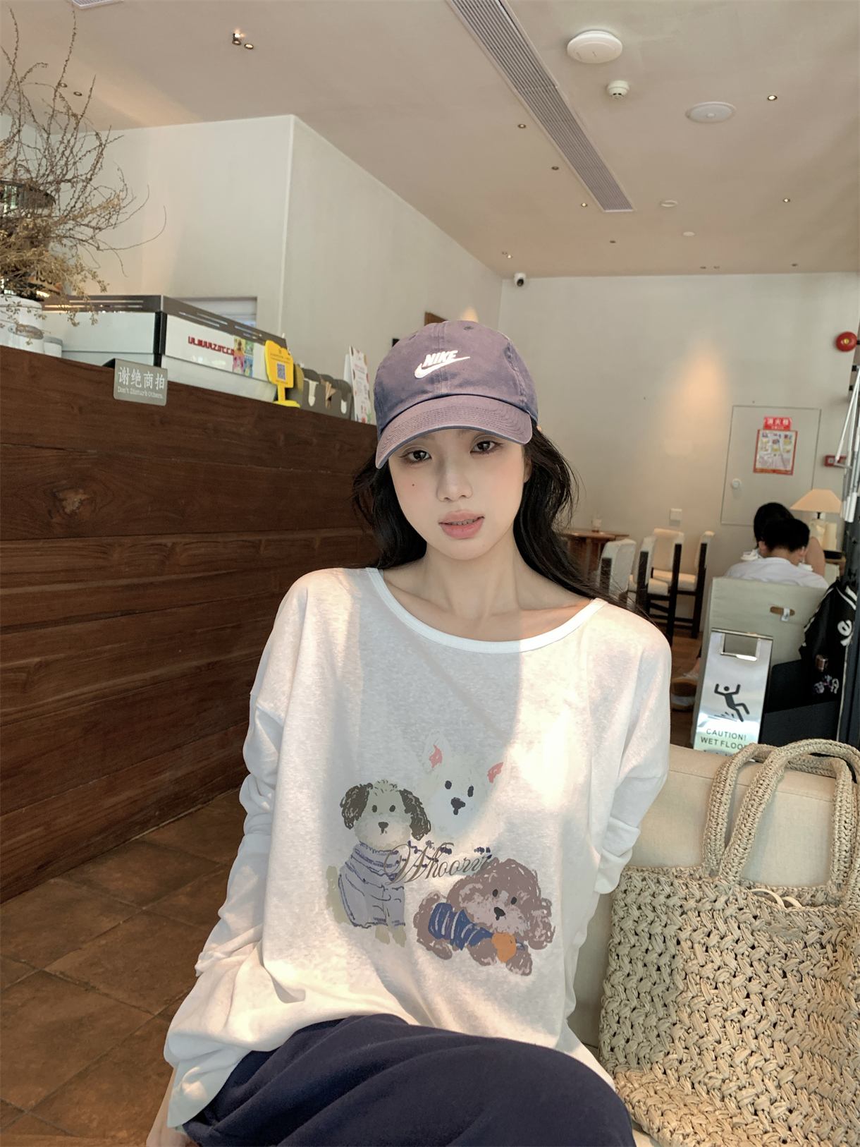 실사 정가 아메리칸 레트로 느긋한 느슨함 센스 강아지 프린트 긴팔 얇은 스타일 티셔츠 블라우스