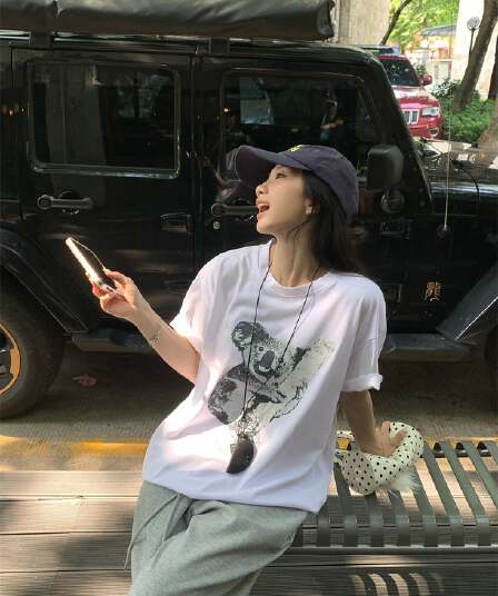 실사 정가 한 부서 귀여운 시험 당겨서 프린트 반팔 루즈핏 티셔츠