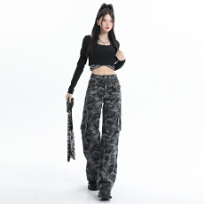 批发美式复古迷彩工装<b class='q'>裤</b>女装秋季高腰显瘦直筒<b class='q'>裤</b>子<b class='q'>宽松</b>阔腿休闲<b class='q'>裤</b>长<b class='q'>裤</b>