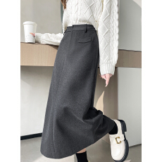 批发已出货2026春季新款半身裙女装气质<b class='q'>百搭</b>质感开叉通勤直筒加长裙