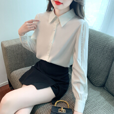 批发已出货2026春季新款通勤白色<b class='q'>职业</b>衬衫设计感缎面雪纺衫长袖上衣女
