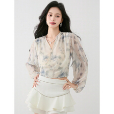 批发已出货2026春新款水墨印花法式V领<b class='q'>雪纺</b><b class='q'>衫</b>系带收腰短款灯笼袖衬衫