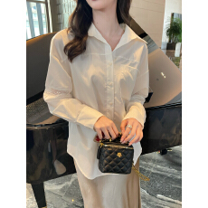 批发已出货2026<b class='q'>夏季</b>新款法式设计感蕾丝拼接衬衫宽松防晒旅行外套上衣