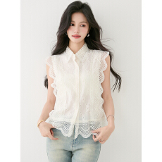 批发已出货2026夏新款法式甜美钩花镂空蕾丝衬衫设计感飞飞袖小衫上衣