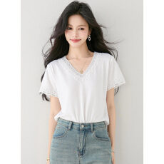 批发已出货2026夏新款白色蕾丝边拼接v领短袖<b class='q'>T</b><b class='q'>恤</b>百搭休闲正肩显瘦上衣