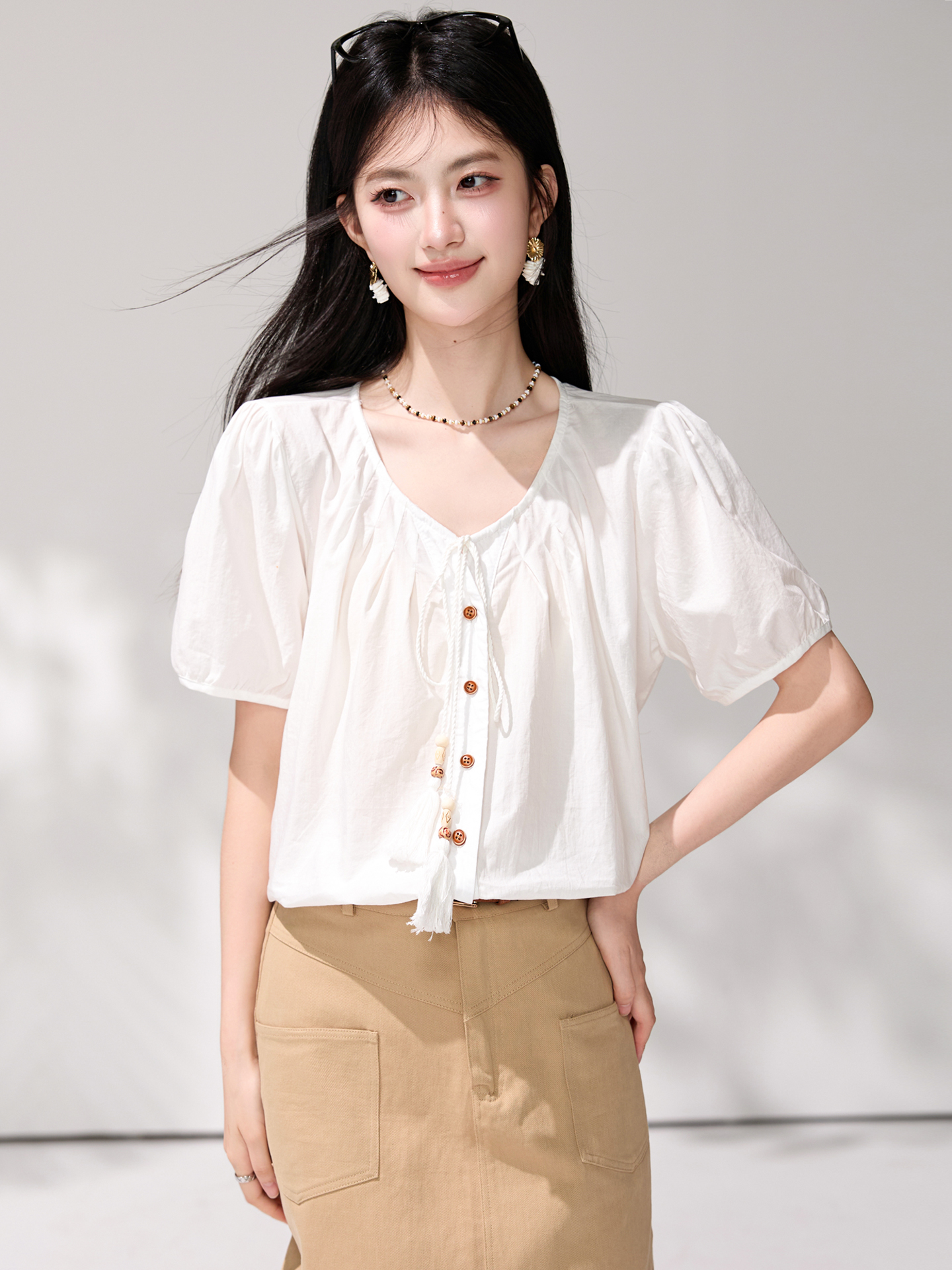 있음 선적 술 레이스업 라운드 넥 버블 반팔 셔츠 여름 루즈핏 연령 감소 인형 셔츠 프랑스식 작은 셔츠 맨위