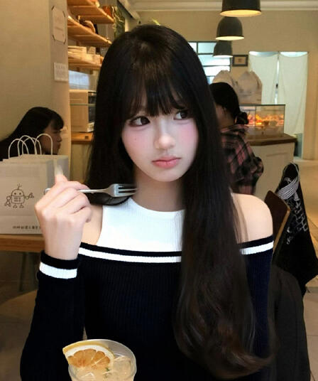 검정색 빛 럭셔리 작은 대중 프랑스식 패치워크 색상 오프숄더 긴팔 여성 가을 편안함 슬림해 보이는 다용도 명문 여성 핫걸 바람 맨위