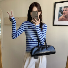 批发<b class='q'>条纹</b>长袖t恤女春季2026新款爆款正肩修身刺绣chic上衣内搭打底衫