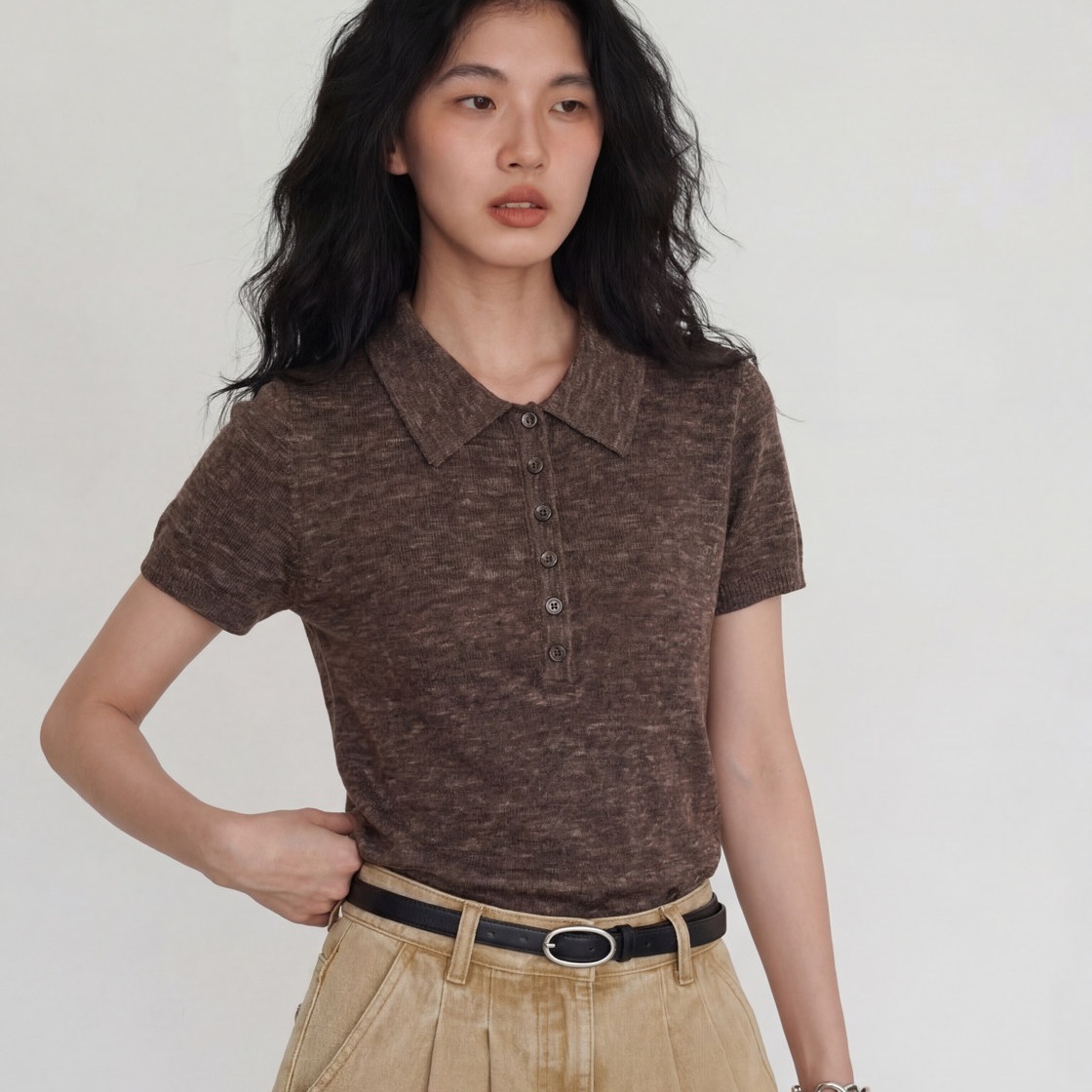 오래된 돈 바람 긍정적 인 어깨 얼음 실크 POLO 셔츠 여성 여름 프랑스식 차가운 센스 티셔츠 고급 센스 캐주얼 품격 슬림해 보이는 맨위