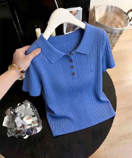 2026 봄 여름 새로운 여성 파란색 POLO 칼라 반팔 니트 스웨터 여성 패션 폴로 칼라 몸매 가꾸기 연령 감소 맨위 서비스
