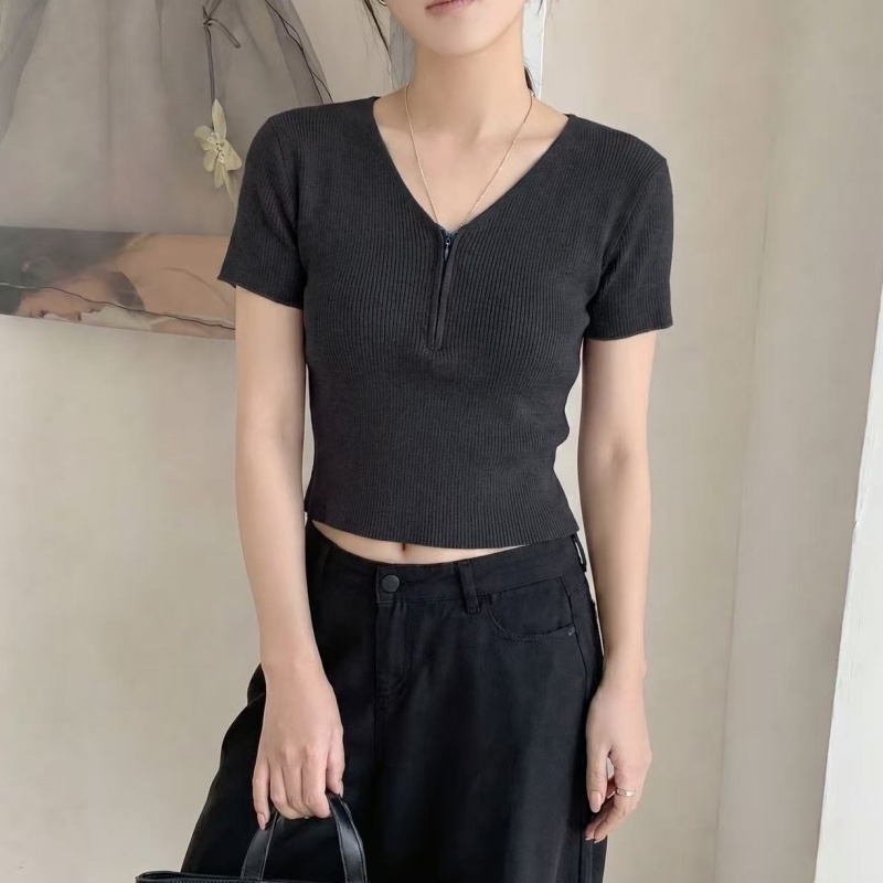 레트로 출퇴근 바람 반팔 티셔츠 여성 여름 몸매 가꾸기 V넥 디자인 센스 회색 풀오버 여름 니트 미니멀리즘 맨위 서비스