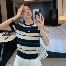 批发张<b class='q'>贝贝</b>ibell桑蚕丝+天丝羊毛复古撞色条纹针织圆领短袖t显瘦百搭