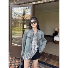 批发美式复古短款牛仔外套女新款通勤甜酷少女小众设计感正肩夹克上衣