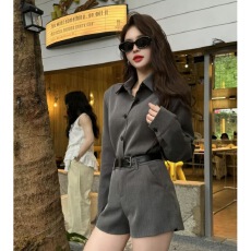 批发独特绝美初秋小套装御姐风设计感高级西装衬衫外套<b class='q'>修身</b>短裤两件套