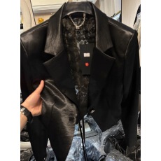 批发2025早<b class='q'>秋</b>新款高级感醋酸短款外套女小众设计蕾丝拼接洋气西服上衣