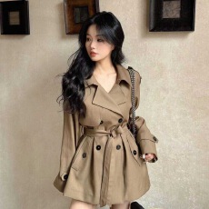 批发小个子女装伦敦往事重工设计感<b class='q'>春</b>秋季英伦风双排扣短款驼色风衣