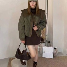 批发轻薄棉服拼接外套娃娃领新款时尚棉衣短款小个子洋气棉外套撞色