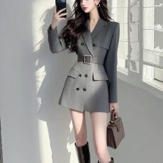 批发厅里厅气裙子法式高级感重要场合收腰灰色西装连衣裙