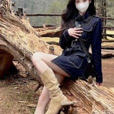 批发2025春秋季新款港味复古高级感工装风牛仔连衣裙收腰显瘦气质短裙