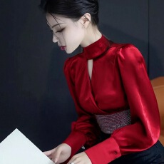 批发秋冬新款打底烫钻遮肚<b class='q'>镂空</b>性感短款上衣收腰显瘦高领衬<b class='q'>衫</b>女长袖