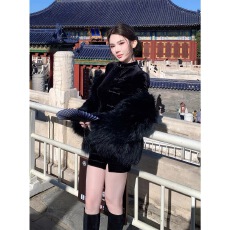 批发改良旗袍刺绣盘扣<b class='q'>长袖</b><b class='q'>连衣</b>裙女新中式修身黑色丝绒包臀短裙子