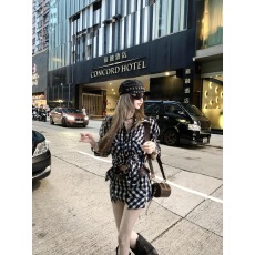 批发2026早秋新款美式辣妹两件套格纹POLO领衬衫拼接设计感裙<b class='q'>裤</b>套<b class='q'>装</b>女