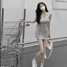 批发盐系穿搭运动套装女士<b class='q'>夏</b>季时尚紧身短款上衣半身包臀短裙两件套潮