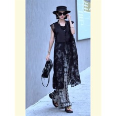 批发新中式国风黑色中长款蕾丝拼接<b class='q'>马甲</b>连衣裙印花裤子套装女2026夏季