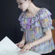 批发一字领两穿多巴胺紫色蕾丝花边<b class='q'>泡泡袖</b>衬衫夏季遮肚荷叶边碎花雪纺