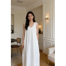 批发韩系白色无袖背心连衣裙子女装夏季2026<b class='q'>新款</b>海边度假气质<b class='q'>长裙</b>