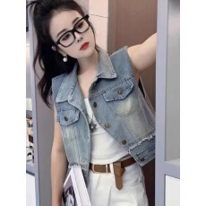 批发夏季新款韩版<b class='q'>设计</b>感磨破毛边牛仔无袖马甲宽松短款马夹外套女上衣