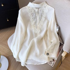 批发蕾丝镂空慵懒宽松白色外搭<b class='q'>衬衫</b>上衣新款夏季薄款长袖<b class='q'>衬衣</b>外套女