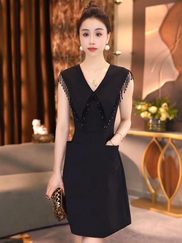 프랑스식 빛 럭셔리 고급 센스 무거운 작업 술 빅 칼라 여성 드레스 2026 여름 새로운 품격 허리 수축 미니 스커트