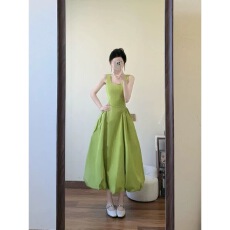批发法式气质绿色无袖<b class='q'>背心</b>花苞连衣裙女夏季海边度假收腰显瘦礼服<b class='q'>长裙</b>