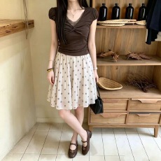 批发韩系新款波点半身裙女夏季松紧腰宽松温柔小个子气质百褶A字短裙