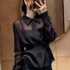 批发<b class='q'>轻熟</b>风黑色长袖翻领收腰衬衫女2026年春季设计感气质显瘦小众上衣