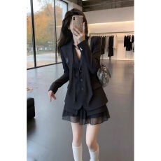 批发韩系富家千金miu系穿搭黑色假两件<b class='q'>西装</b>连衣裙女2026年新款小个子