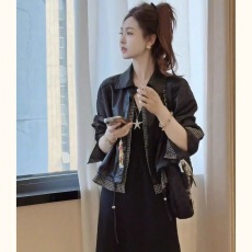 批发两件拼接格子皮衣时尚外套2026春秋<b class='q'>新款</b><b class='q'>夹克</b>上衣显瘦气质