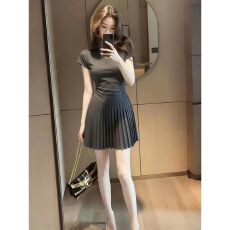 批发夏季高级感灰色短袖女<b class='q'>连衣裙</b>质感<b class='q'>拼接</b>百褶裙收身显瘦洋气短裙子